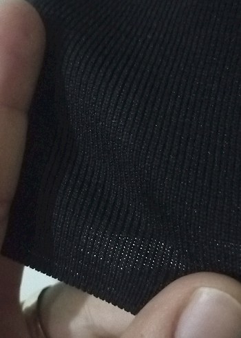 Kadın Siyah Kolsuz V Yaka Atlet - Görsel 2