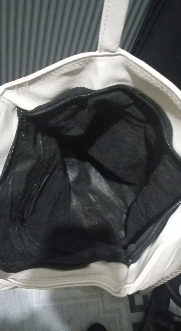 Beyaz Deri Fermuarlı Kadın Çanta - Görsel 3