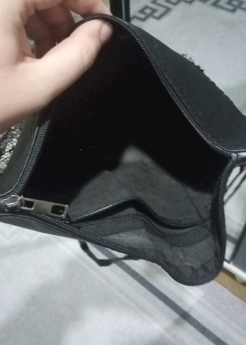 Kapitone Siyah Yılan Desenli Kadın Çanta - Görsel 4