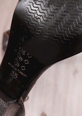 koyu gri  Topuklu genç kız Ayakkabı - Görsel 3