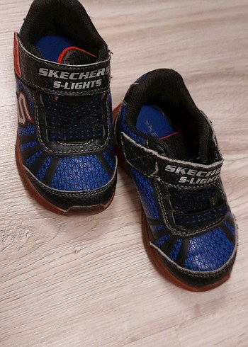 Koyu Kırmızı ve lacivert ışıklı Erkek Çocuk Spor Ayakkabı - Görsel 4