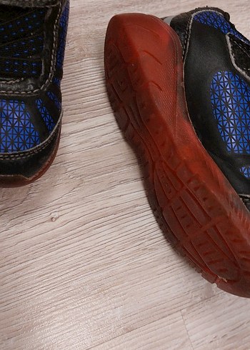 Koyu Kırmızı ve lacivert ışıklı Erkek Çocuk Spor Ayakkabı - Görsel 3