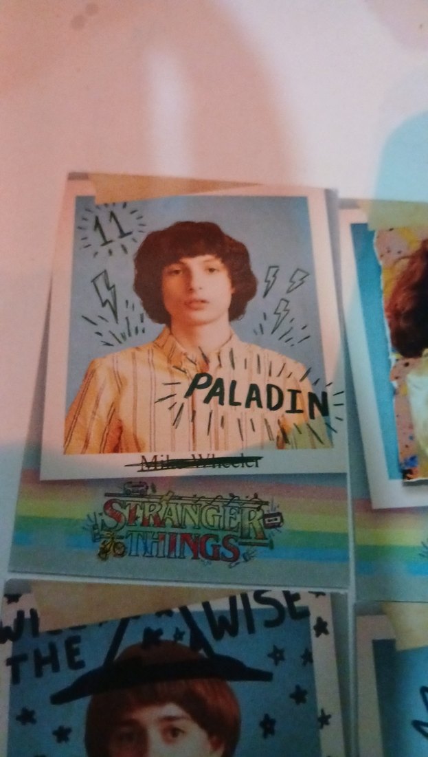 Panini Stranger Things Collectible Cards - Görsel 2