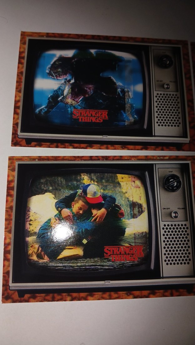 Panini Stranger Things Collectible Limited Cards - Görsel 2