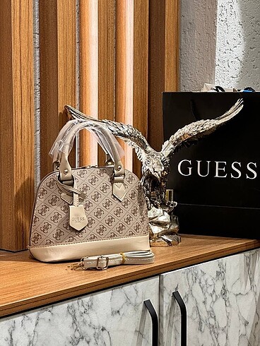 Guess Guess Kadın Kol Çantası