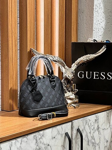Beden çeşitli Renk Guess Kadın Kol Çantası