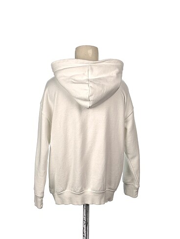 universal Beden Zara Sweatshirt %70 İndirimli.