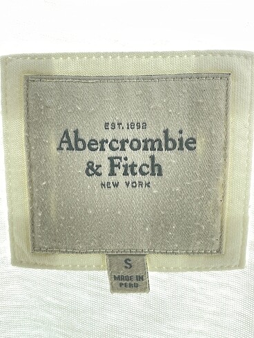 s Beden beyaz Renk Abercrombie & Fitch T-shirt %70 İndirimli.