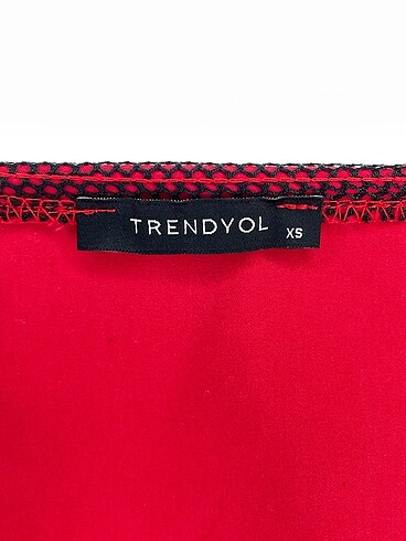 xs Beden kırmızı Renk Trendyol & Milla Yağmurluk %70 İndirimli.