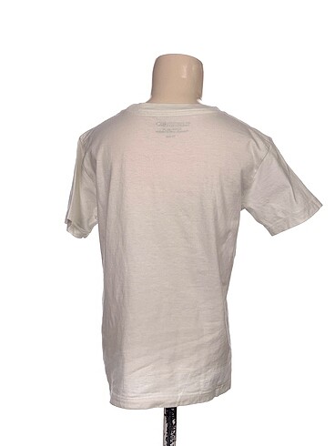 universal Beden Diğer T-shirt %70 İndirimli.