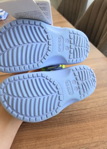 27 Beden mavi Renk CROCS ÇOCUK TERLİK ORJİNAL ETİKETLİ KUTULU