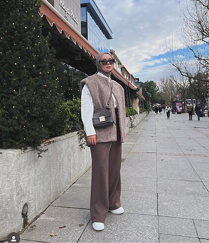 Zara Manuka peluş yelek