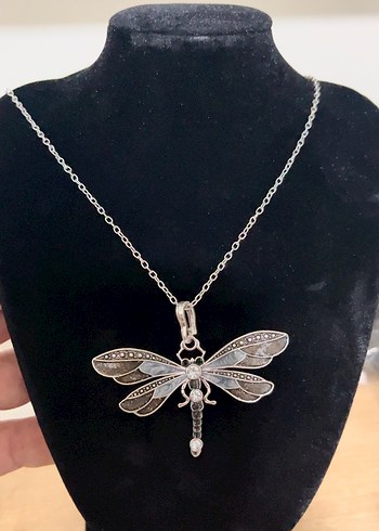 swarovski Gri Yılan Desenli Yusufçuk Kolye