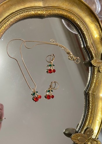  Beden kırmızı Renk Kırmızı Payetli Kiraz Desenli Kadın Kolye küpe seti