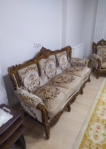 English Home Gri İşlemeli Beyaz Masa Örtüsü