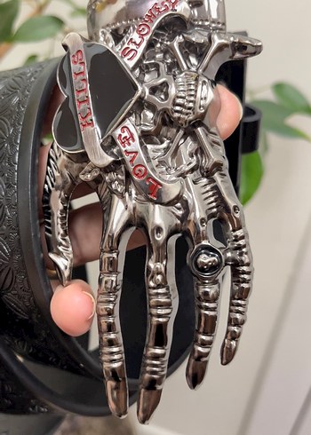 Beden siyah Renk Kemer, Gotik iskelet el Tokalı
