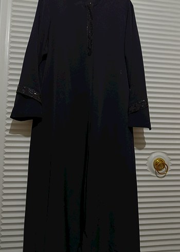 Siyah Uzun Kollu V Yakalı Nakışlı Tunik - Görsel 3