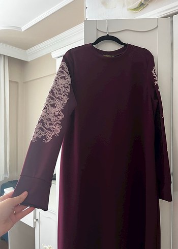 Bordo Nakışlı Uzun Kollu Salaş Elbise