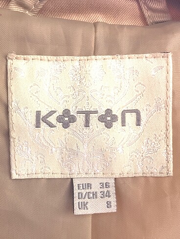 36 Beden çeşitli Renk Koton Trenchcoat %70 İndirimli.
