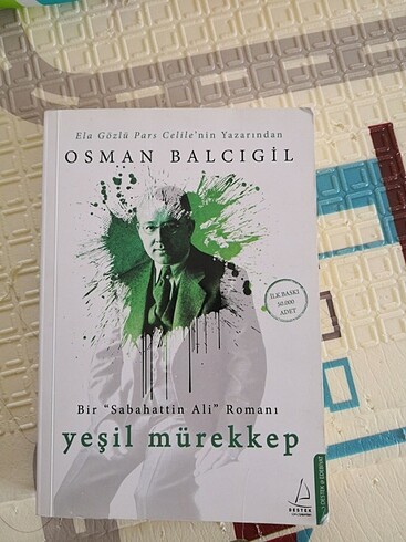Bir Sabahattin Ali romanı, Yeşil Mürekkep