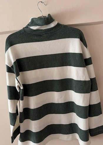 Yeşil Beyaz Çizgili Boğazlı Kadın Kazak - Görsel 4