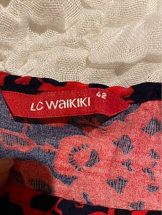 LC Waikiki Lcw çiçekli üst
