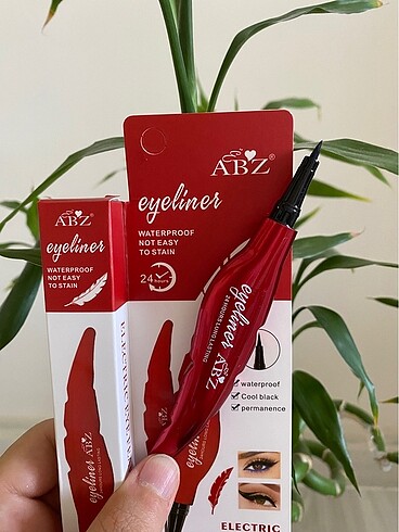 Diğer Kalem eyeliner