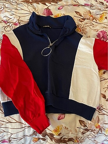 Parıltı marka sweatshirt