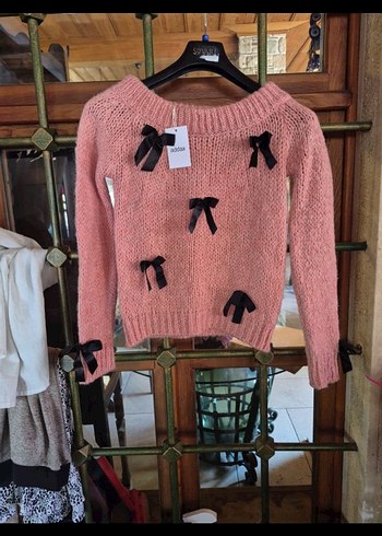 Pembe Nakışlı Triko Kadın Kazak