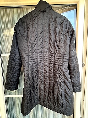 North Face The North Face outdoor mont.