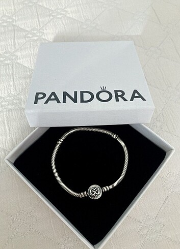 Pandora Pandora 