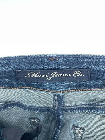 32 Beden lacivert Renk Mavi Jean / Kot %70 İndirimli.