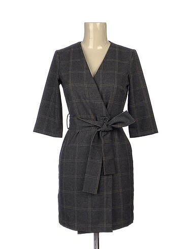 Mango Blazer %70 İndirimli.