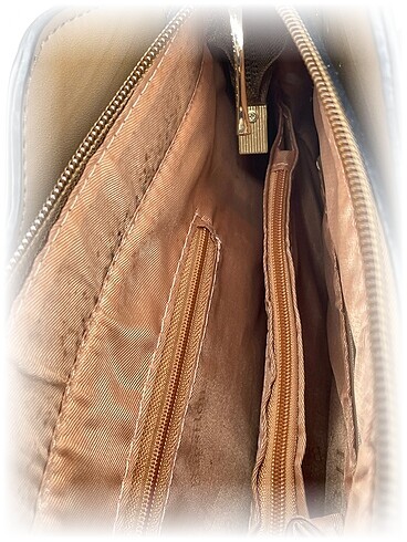 Beden PreLoved Kol Çantası %70 İndirimli.
