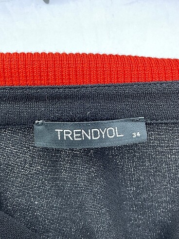 34 Beden siyah Renk Trendyol & Milla Uzun Elbise %70 İndirimli.