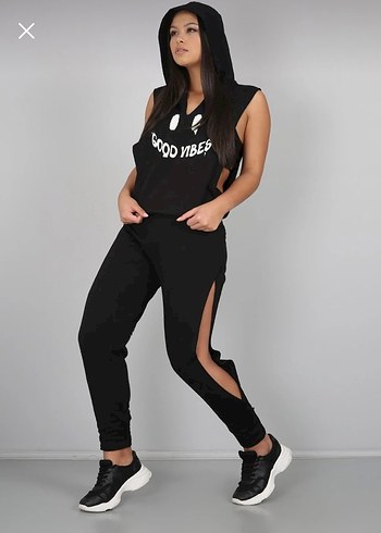 Siyah Mini Straplez Spor Üst Yan Yırtmaçlı - Görsel 2