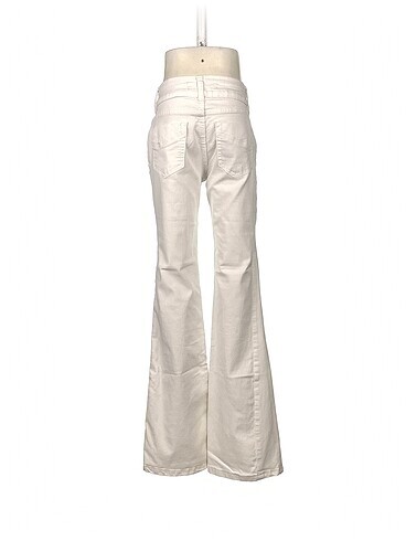 27 Beden PreLoved Jean / Kot %70 İndirimli.