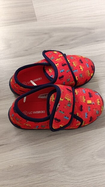 LC Waikiki Lcw panduf sıfır gibidir. 25 no
