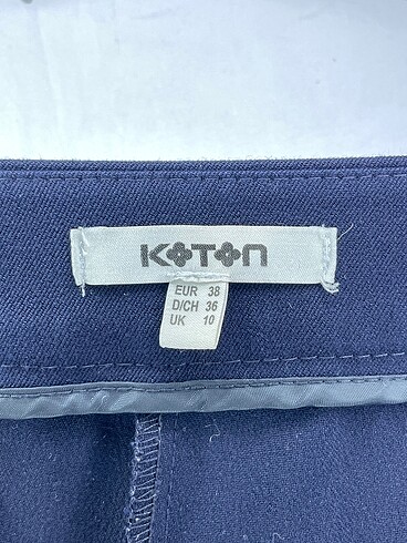 38 Beden lacivert Renk Koton Kumaş Pantolon %70 İndirimli.
