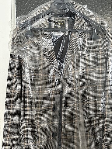 l/xl Beden KOTON KABAN 1300 ? NEREDEYSE HİÇ GİYİLMEDİ