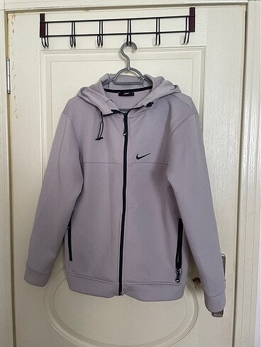 Nike kapşonlu