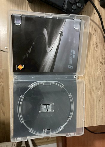 Gran Turismo 5 PS3 Yarış Oyunu Kutusu cd yoktur - Görsel 4
