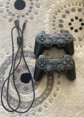 Sony PlayStation 3 Slim Konsol ve 2 Kablosuz Kontrolcü - Görsel 3