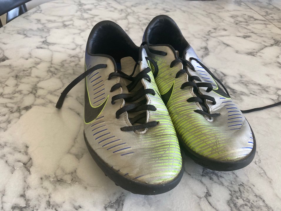 Nike Mercurial 36 numara çivisiz krampon Neymar jrın ayakkabısı - Görsel 2