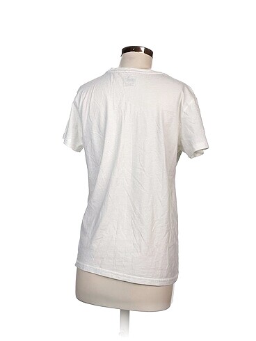 xl Beden Puma T-shirt %70 İndirimli.