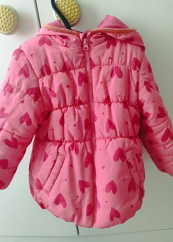 LC Waikiki Pembe Kalp Desenli Kız Çocuk Mont