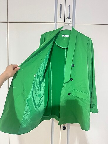 44 Beden yeşil blazer ceket