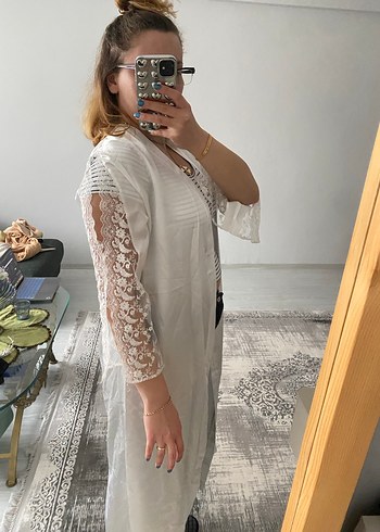 Beyaz Bağlamalı Uzun Kollu Hemşirelik Sabahlığı - Görsel 2