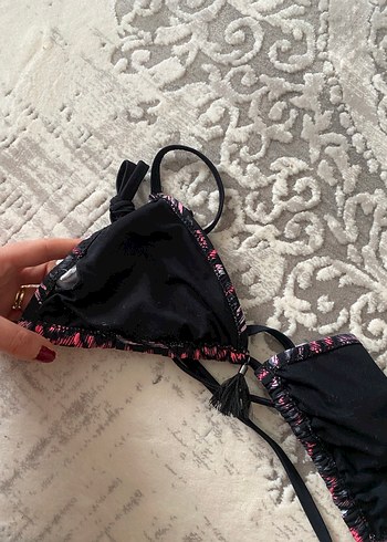 Pembe Bağcıklı Volanlı Bohem Bikini Üstü - Görsel 3