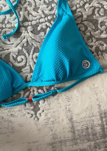 Turkuaz Renkli Strappy Bikini Üstü - Görsel 2